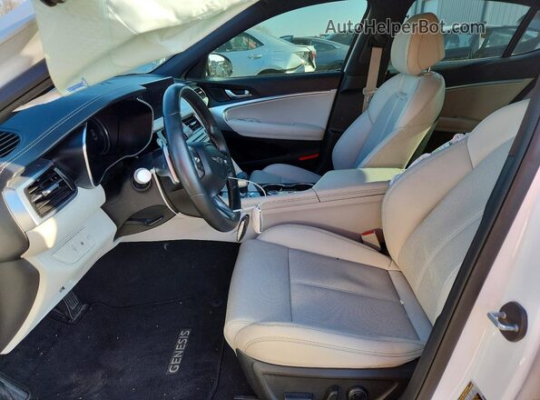 KMTG34SC6SU146792 2025 GENESIS G70 White 