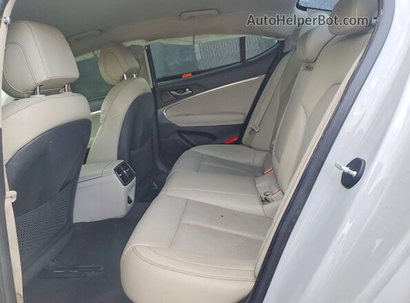 KMTG64LA7LU045878 2020 GENESIS G70 Silver Widok tylnych siedzeń