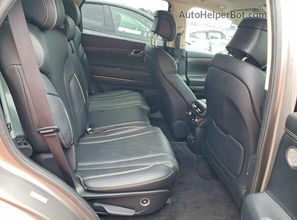 KMUHCESC4MU042827 2021 GENESIS GV80 Tan უკანა სალონის ხედი