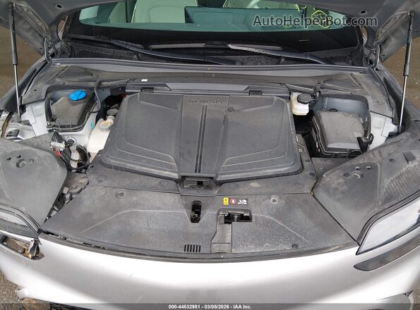 KMUKCDSC3RU023970 2024 GENESIS GV60 Silver Rear view