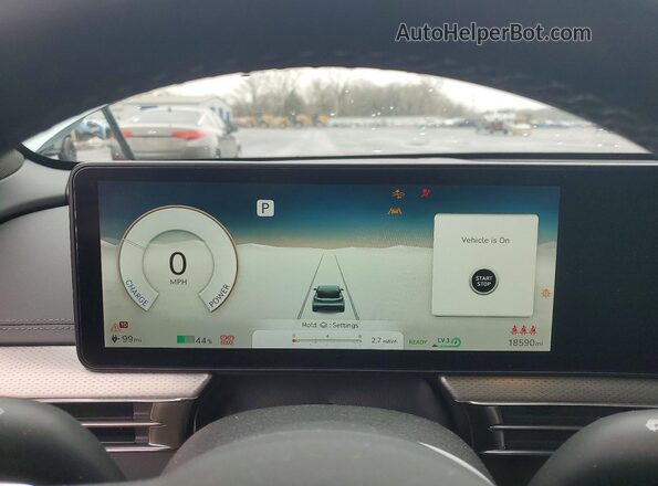 KMUKCDSC7RU024121 2024 GENESIS GV60 Turquoise ხელსაწყოთა პანელის ხედი