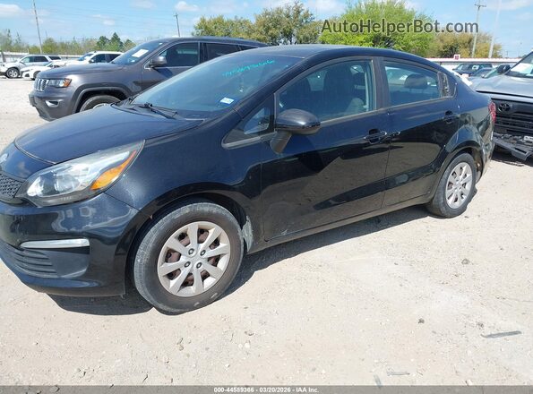 KNADM4A38H6058112 2017 KIA RIO Black Vista tres cuartos delantera izquierda