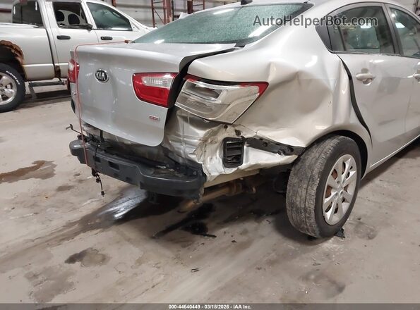 KNADM4A3XH6061075 2017 KIA RIO Silver 