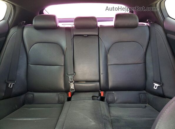 KNAE35LD7N6117830 2022 KIA STINGER White Vista de los asientos traseros