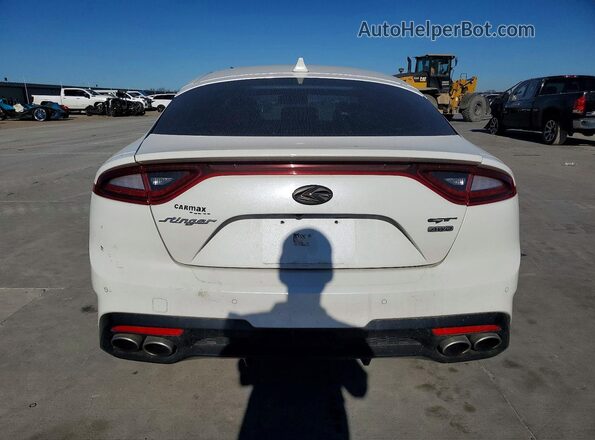 KNAE55LC2J6040246 2018 KIA STINGER White 