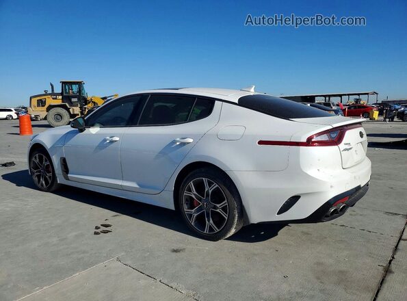 KNAE55LC2J6040246 2018 KIA STINGER White 