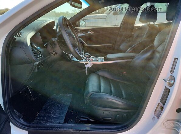 KNAE55LC6M6089213 2021 KIA STINGER White Սալոնի դիմացի տեսք