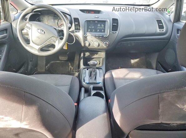 KNAFK5A81J5776645 2018 KIA FORTE Black 