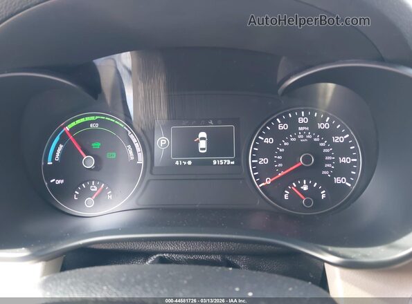 KNAGU4LE0H5012730 2017 KIA OPTIMA HYBRID White Widok tylnych siedzeń