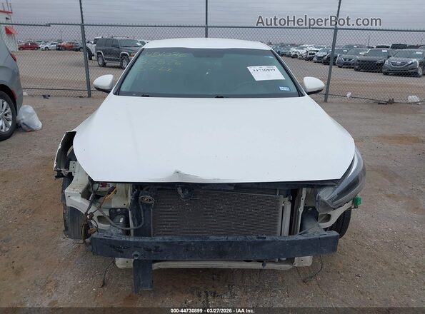 KNALB4J10J5103992 2018 KIA CADENZA Белый Вид задней части салона