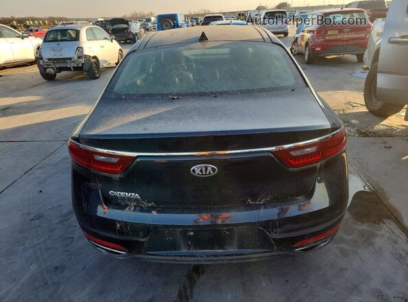 KNALC4J14J5103636 2018 KIA CADENZA Charcoal Rear view