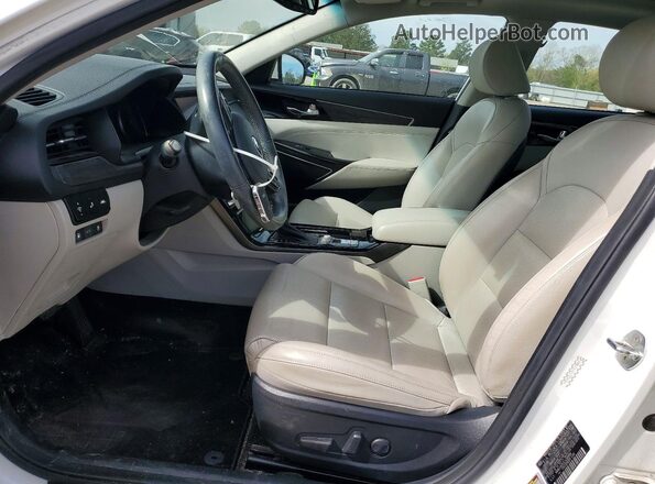 KNALC4J17L5230884 2020 KIA CADENZA White Вид салону спереду
