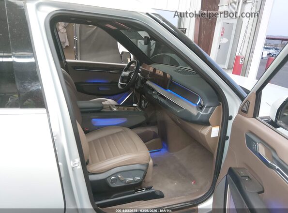 KNDADFS50R6029576 2024 KIA EV9 Gray Front interior view