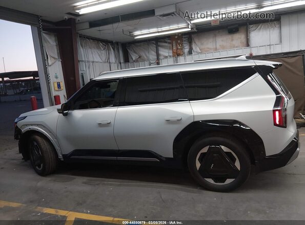 KNDADFS50R6029576 2024 KIA EV9 Gray 