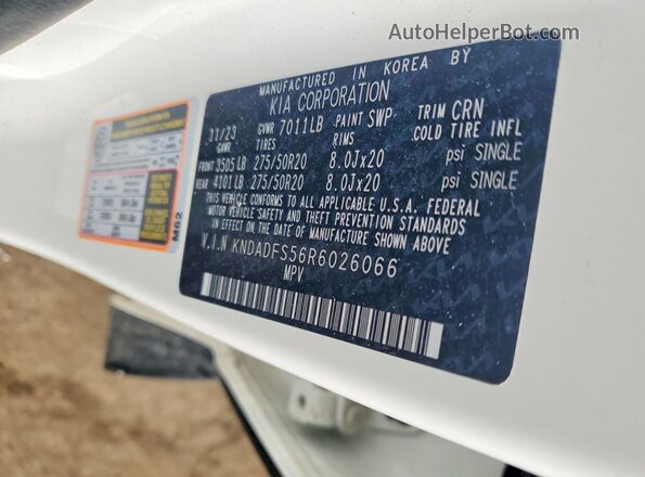KNDADFS56R6026066 2024 KIA EV9 White Vista de la etiqueta del VIN