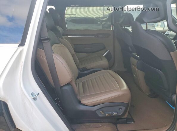 KNDADFS56R6026066 2024 KIA EV9 White Vista interior trasera