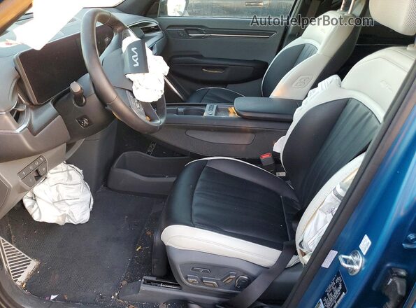 KNDAEFS57R6044587 2024 KIA EV9 Blue 