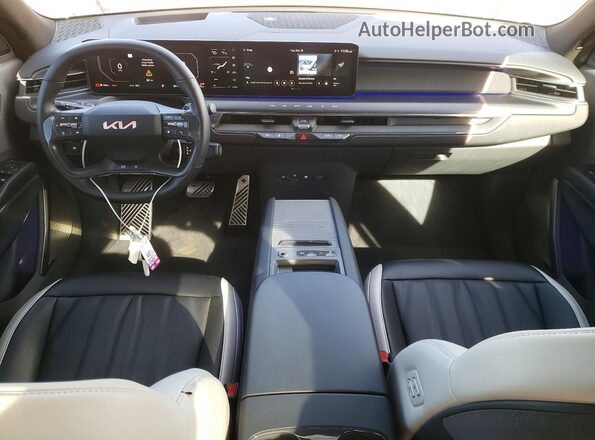 KNDAEFS59R6038063 2024 KIA EV9 Gray Widok deski rozdzielczej