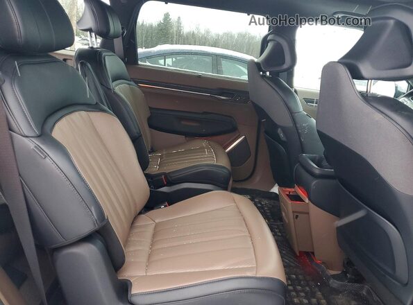 KNDAEFS5XT6069636 2026 KIA EV9 White Rear interior view