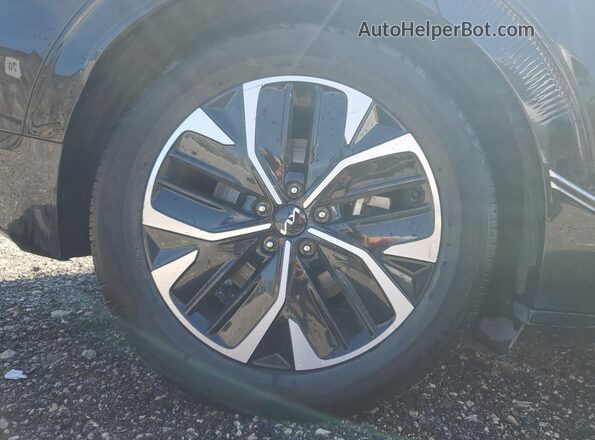KNDC34LA1P5128731 2023 KIA EV6 Black 