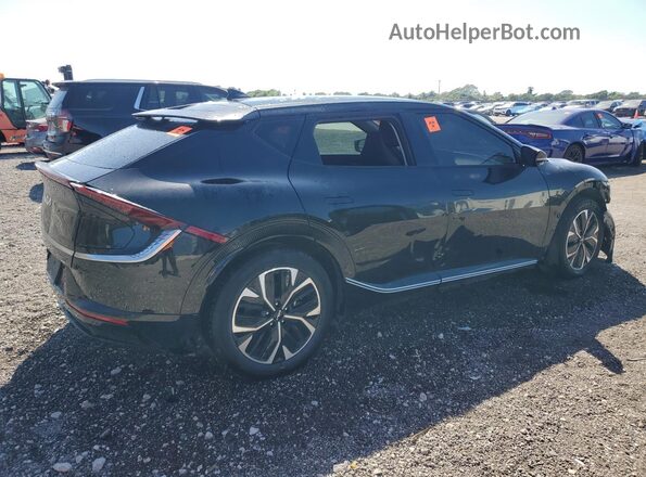 KNDC34LA1P5128731 2023 KIA EV6 Black 