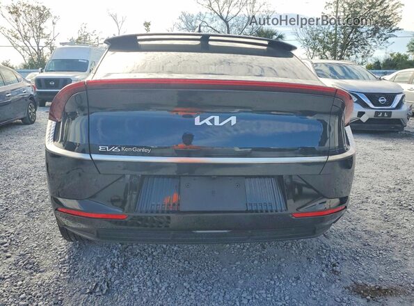 KNDC34LA2R5222541 2024 KIA EV6 Blue Rear view