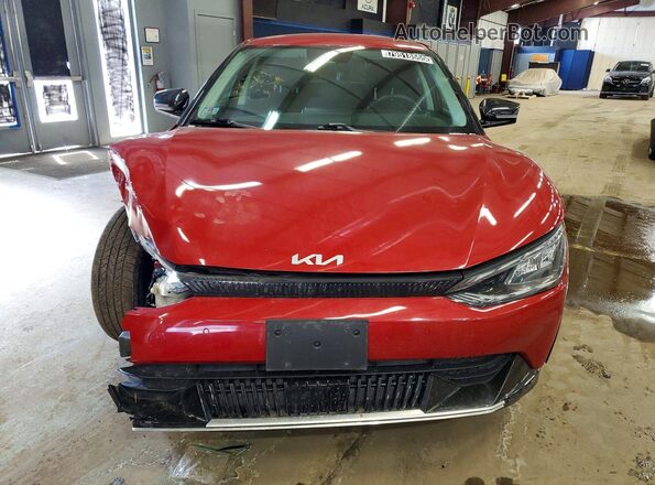KNDC34LA4P5157320 2023 KIA EV6 Red Widok z przodu