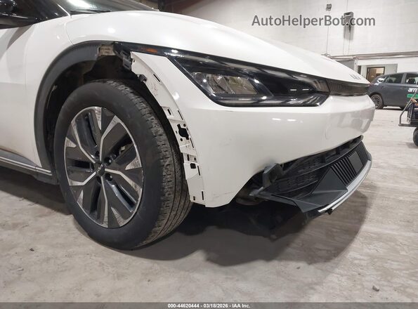 KNDC3DLC7R5210032 2024 KIA EV6 White Դիմացի տեսք
