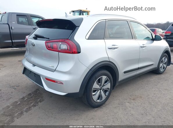 KNDCB3LC1K5240789 2019 KIA NIRO Серебряный Задняя правая четверть