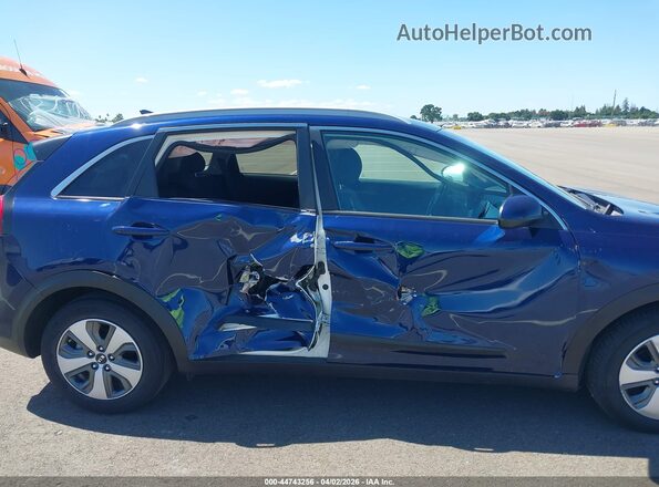 KNDCB3LC7M5470663 2021 KIA NIRO Blue Widok z przodu