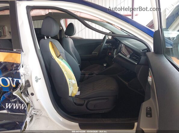 KNDCB3LC7M5470663 2021 KIA NIRO Blue Widok wnętrza z przodu
