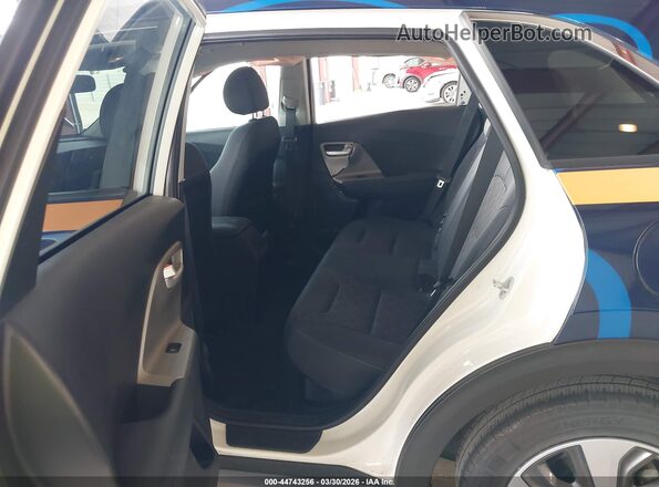 KNDCB3LC7M5470663 2021 KIA NIRO Blue Widok naklejki z numerem VIN
