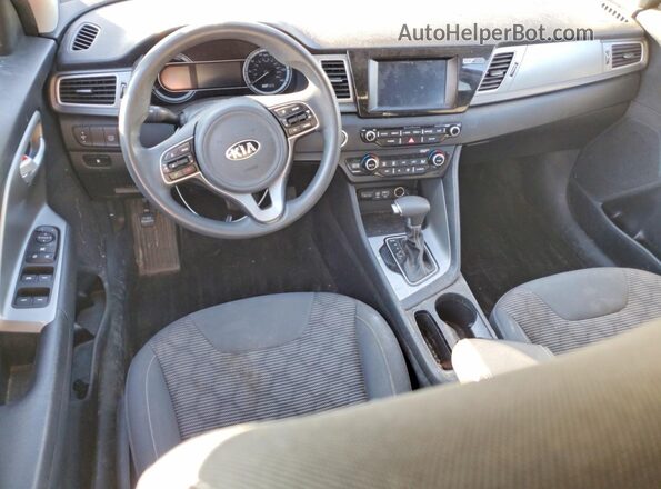 KNDCB3LC8K5295367 2019 KIA NIRO Красный 