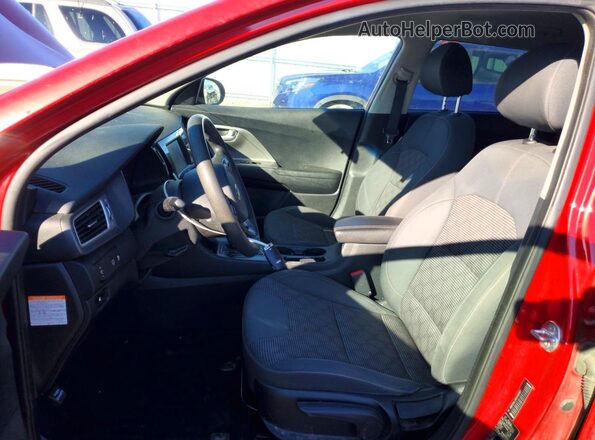 KNDCB3LC8K5295367 2019 KIA NIRO Красный 