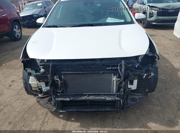 KNDCB3LC9N5549155 2022 KIA NIRO White Vista frontal