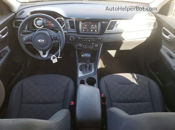 KNDCB3LCXK5322679 2019 KIA NIRO Silver 