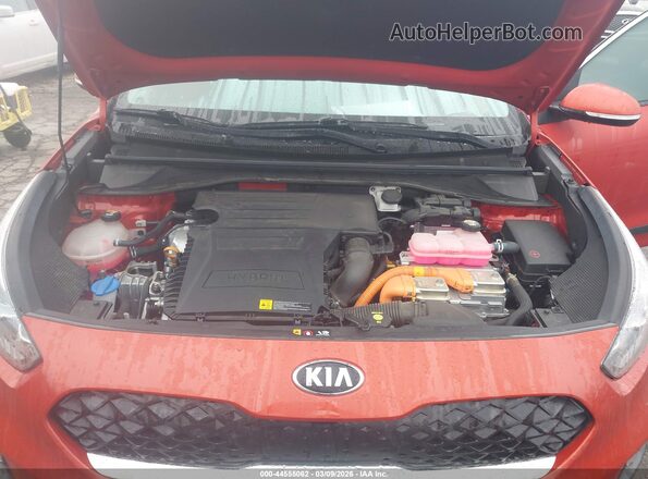 KNDCC3LC2M5483351 2021 KIA NIRO Red 