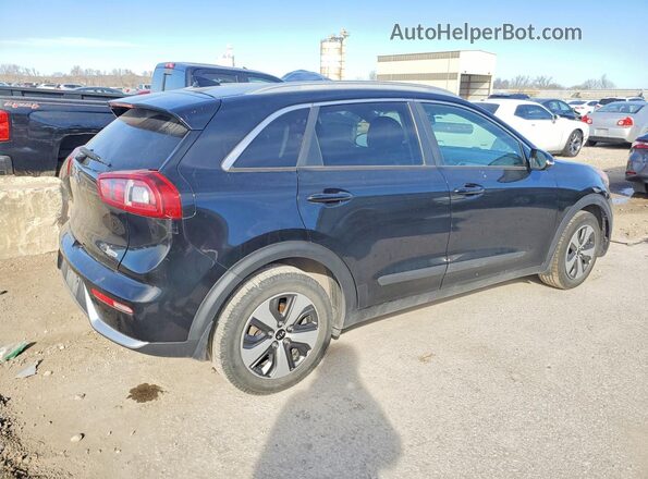 KNDCC3LC3H5086995 2017 KIA NIRO Черный Задняя правая четверть