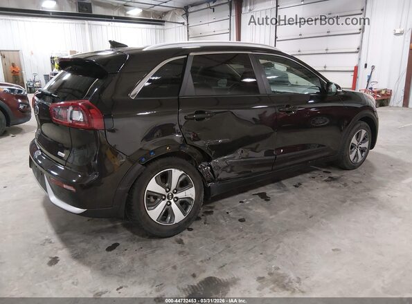 KNDCC3LC4H5068781 2017 KIA NIRO Brown 