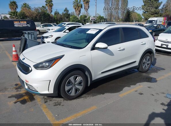 KNDCC3LD6J5211163 2018 KIA NIRO PLUG-IN HYBRID White წინა მარცხენა ხედი სამი მეოთხედიდან