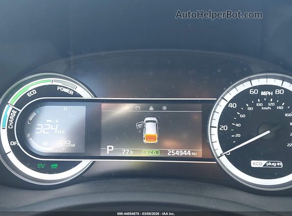 KNDCD3LD3J5205138 2018 KIA NIRO PLUG-IN HYBRID Black Vista de los asientos traseros