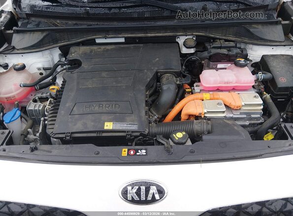 KNDCE3LC2M5484008 2021 KIA NIRO White Vista trasera