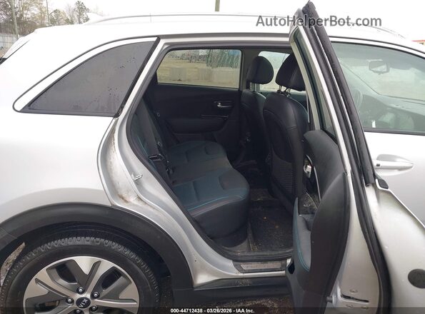 KNDCE3LG0L5037582 2020 KIA NIRO EV Silver Widok naklejki z numerem VIN