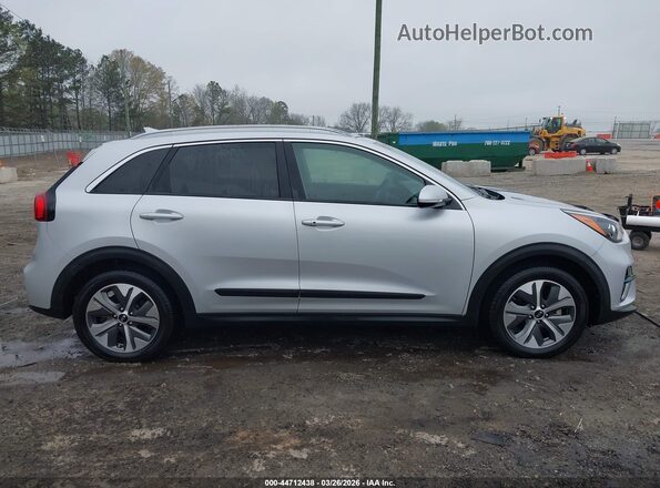 KNDCE3LG0L5037582 2020 KIA NIRO EV Silver Widok wnętrza 360 stopni