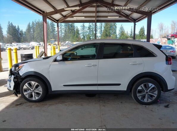 KNDCE3LG9K5025915 2019 KIA NIRO EV White სალონის 360-გრადუსიანი ხედი