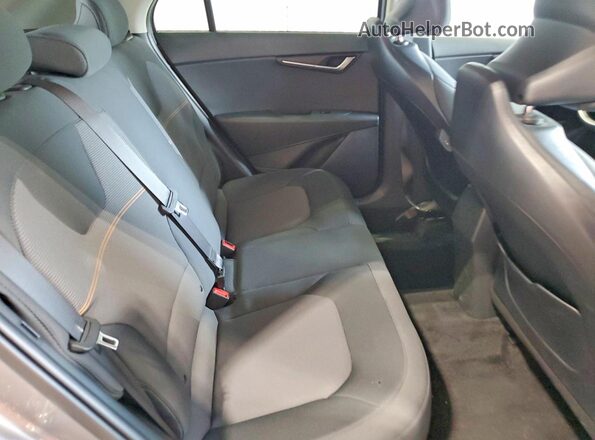 KNDCP3LE1T5327306 2026 KIA NIRO Серый Вид задних сидений
