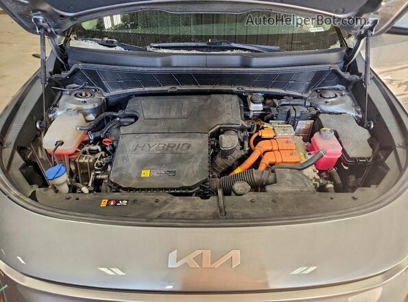 KNDCP3LE2P5065186 2023 KIA NIRO Silver Engine compartment view