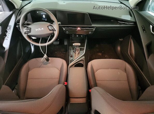 KNDCP3LE3T5316145 2026 KIA NIRO Black Вид панелі приладів