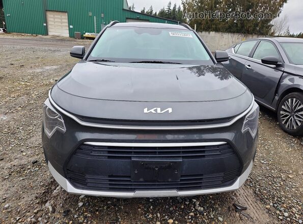 KNDCP3LE5S5306036 2025 KIA NIRO Gray Widok z przodu
