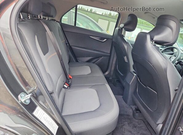 KNDCP3LE5S5306036 2025 KIA NIRO Gray Widok wnętrza z tyłu